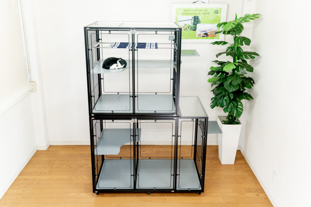 猫の大型トイレがおけるキャットケージ