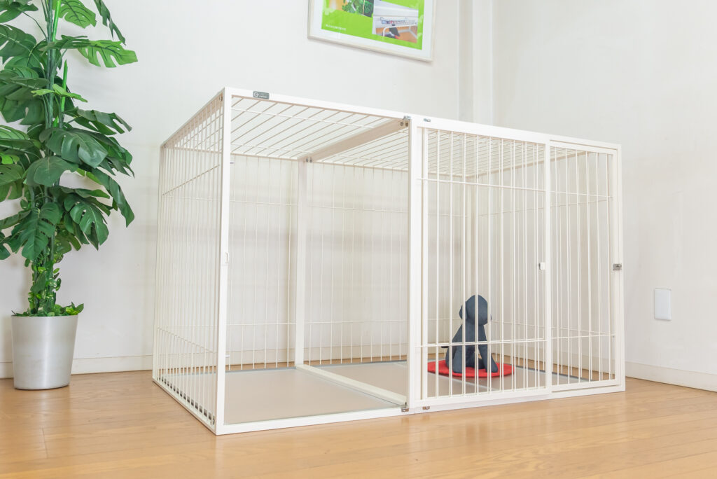 大型犬の出入りしやすいケージ