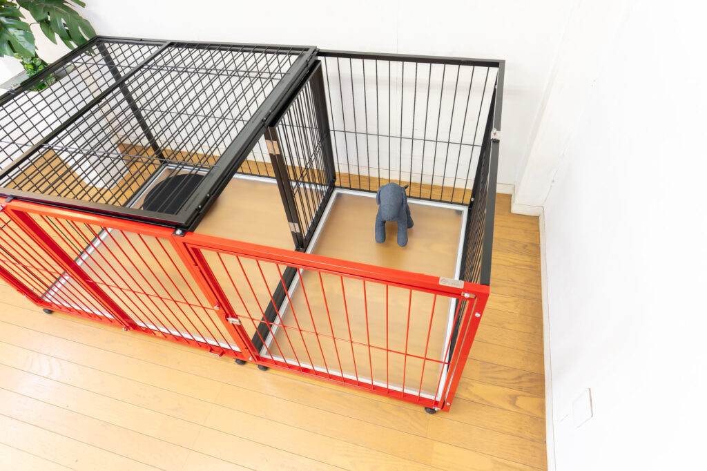 犬ケージの開閉天板